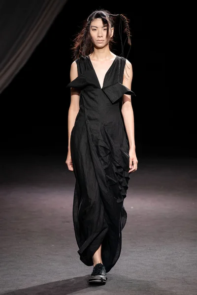 Look 29